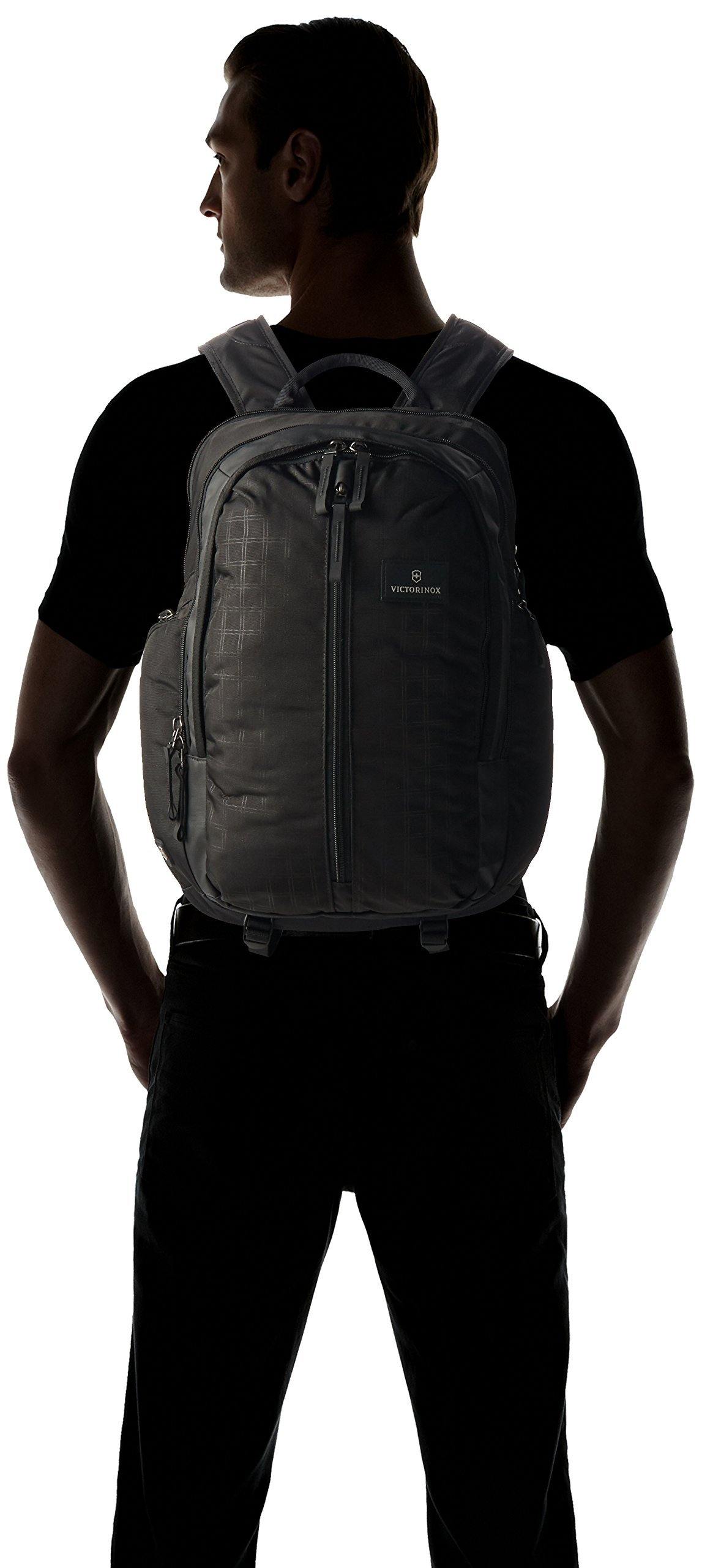 altmont original vertical zip laptop backpack Victorinox Altmont 3.0 Vertical-Zip Laptop Backpack with Sternum Strap – Portmantos